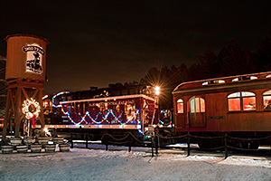 event-holiday-train-coppess2-497b9044.jpg